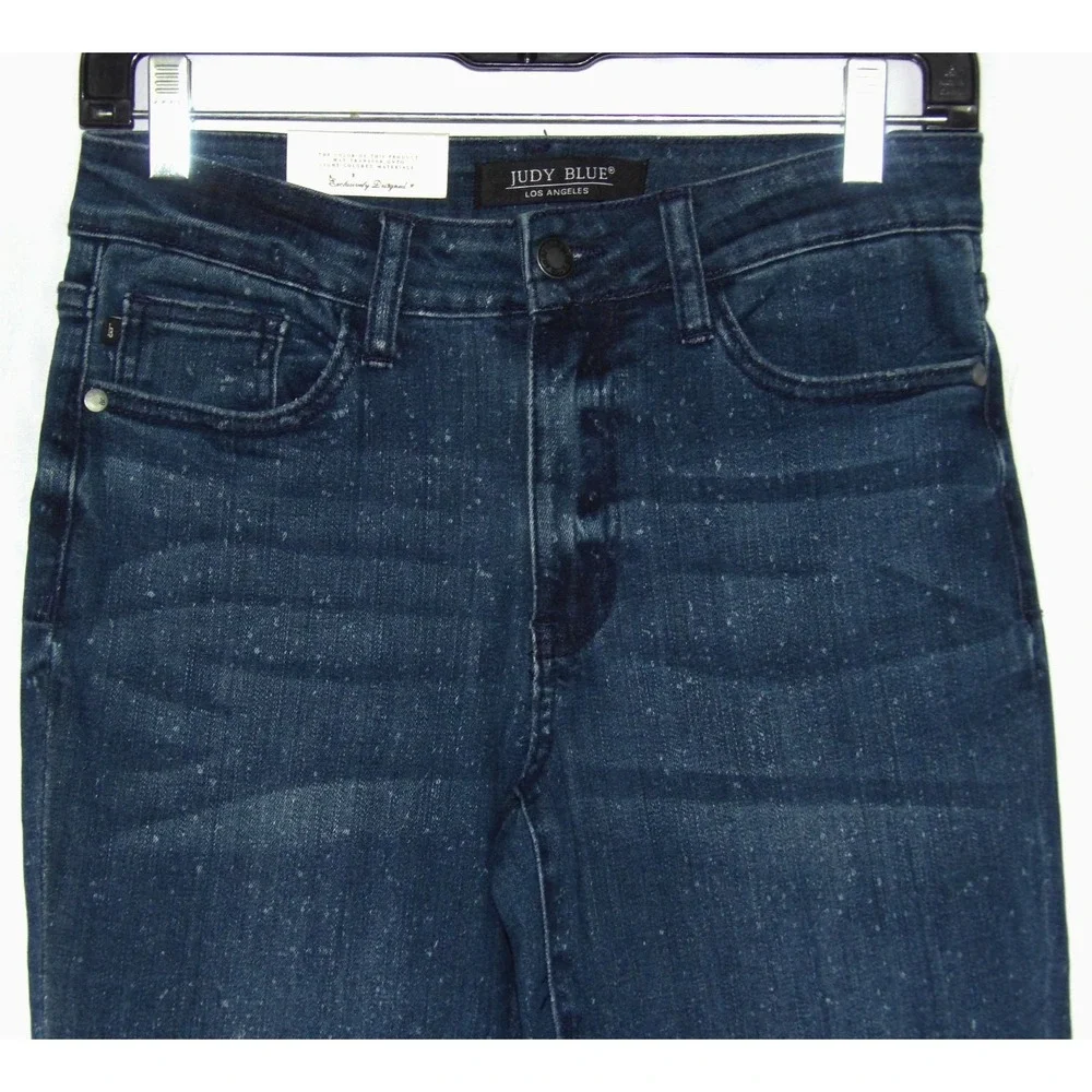 NEW!‎ JUDY BLUE MId-Rise Stretch Relaxed Fit Denim Jeans Women's 3/26 NWT!